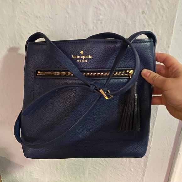 Kate Spade blue great condition shoulder purse with pockets, zipper and tassel - Picture 2 of 4